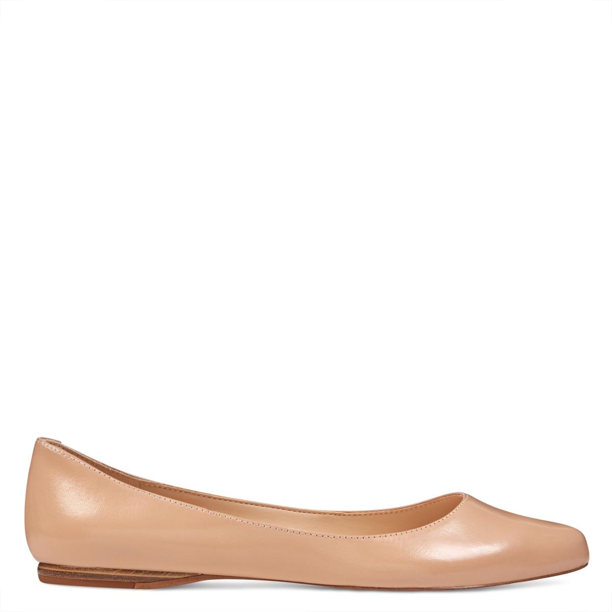 Flats Nine West Speakup Almond Puntera Beige | 7605ARKOB