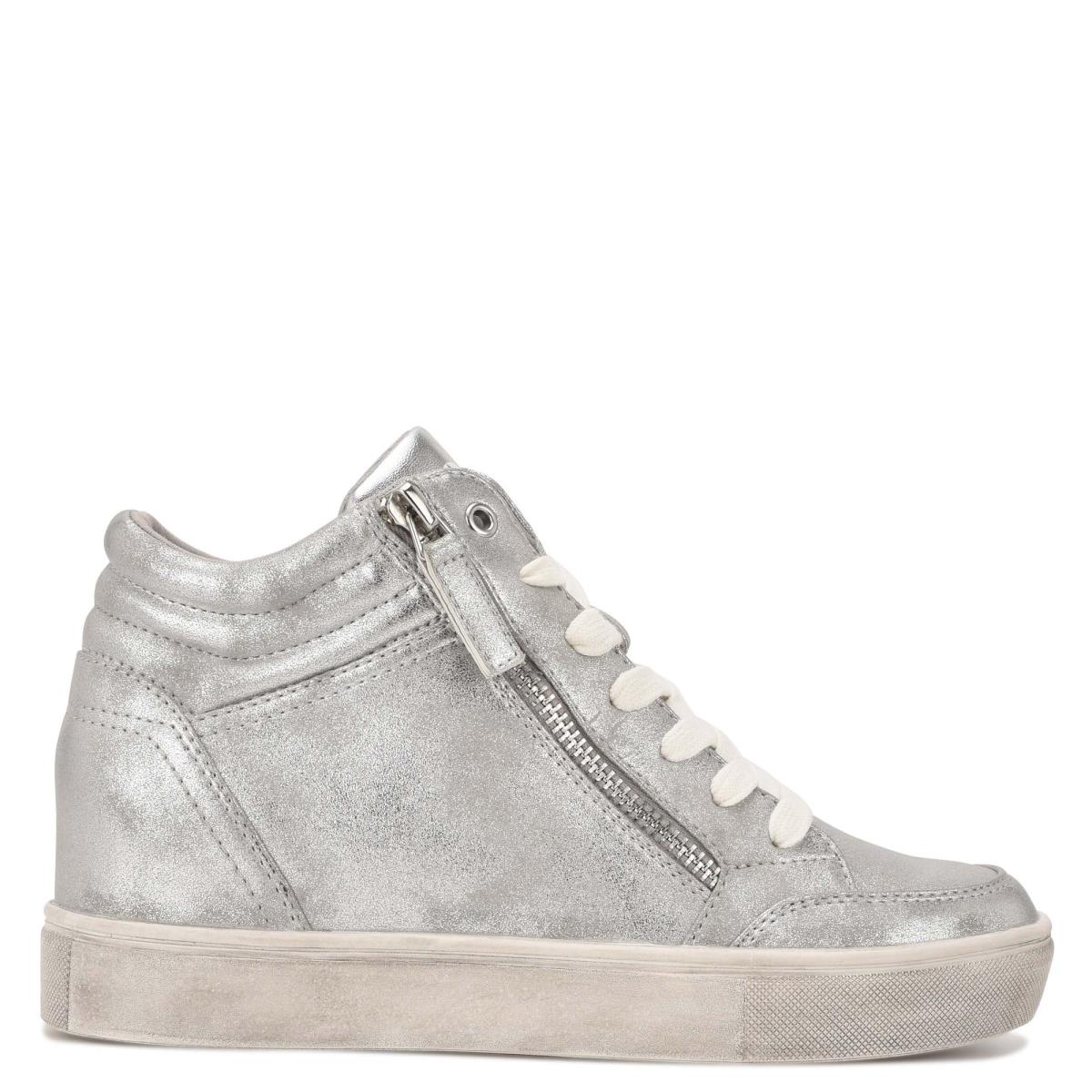 Zapatillas Nine West Tons High Top Hidden Wedge Sneakers Plateadas | 8413SPODT